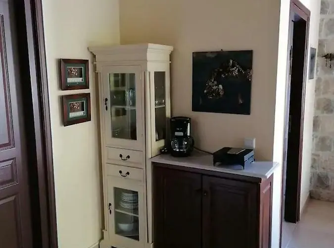 Ktima Nafsika - First-floor Luxury In Majestic Estate *